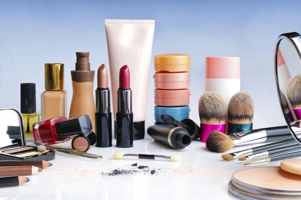 The Power of Accessories: Elevating Your Look with Beauty Products